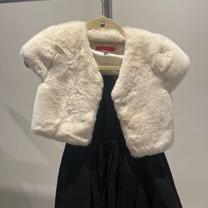 Girls White Faux Fur Shrug Size 8/10